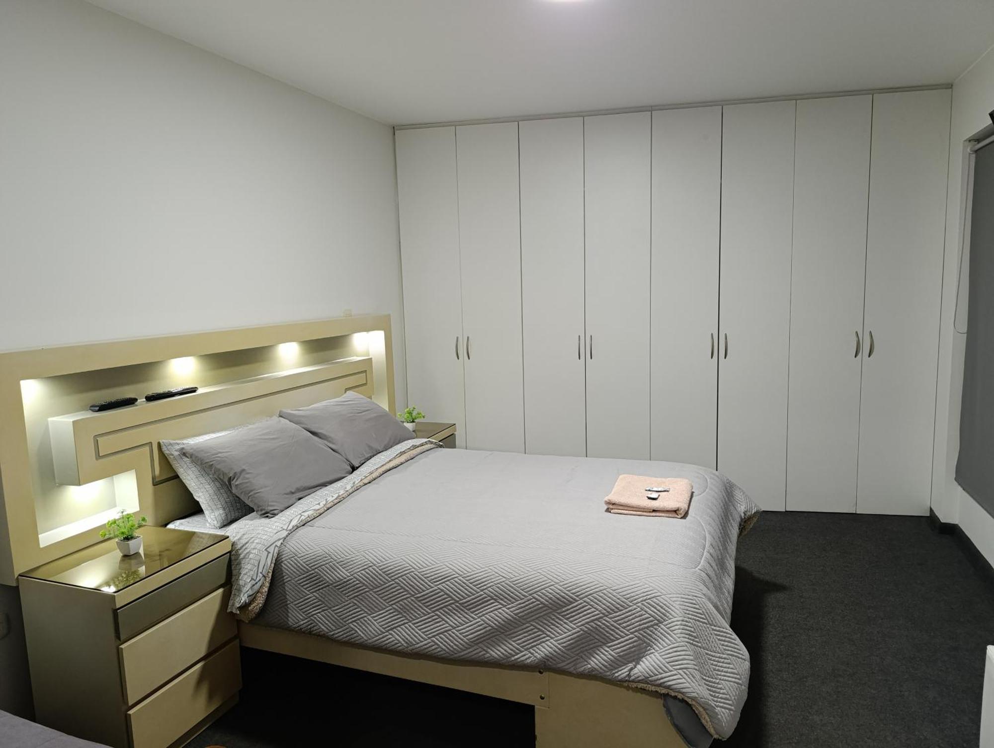 Miraflores Apart-10Beds-11Persons-Pool-Grill-Garage-Near Kennedy Park リマ エクステリア 写真