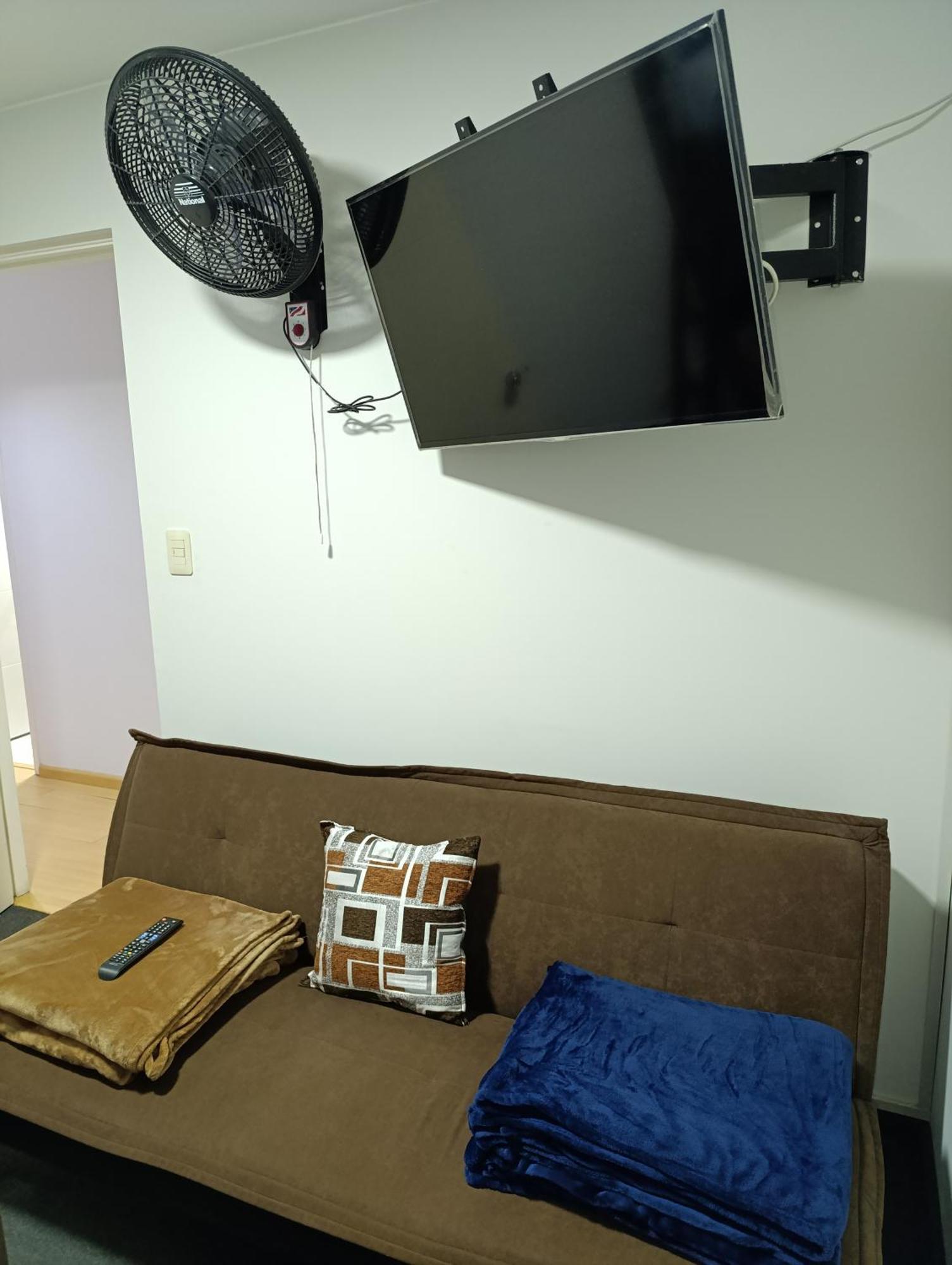 Miraflores Apart-10Beds-11Persons-Pool-Grill-Garage-Near Kennedy Park リマ エクステリア 写真