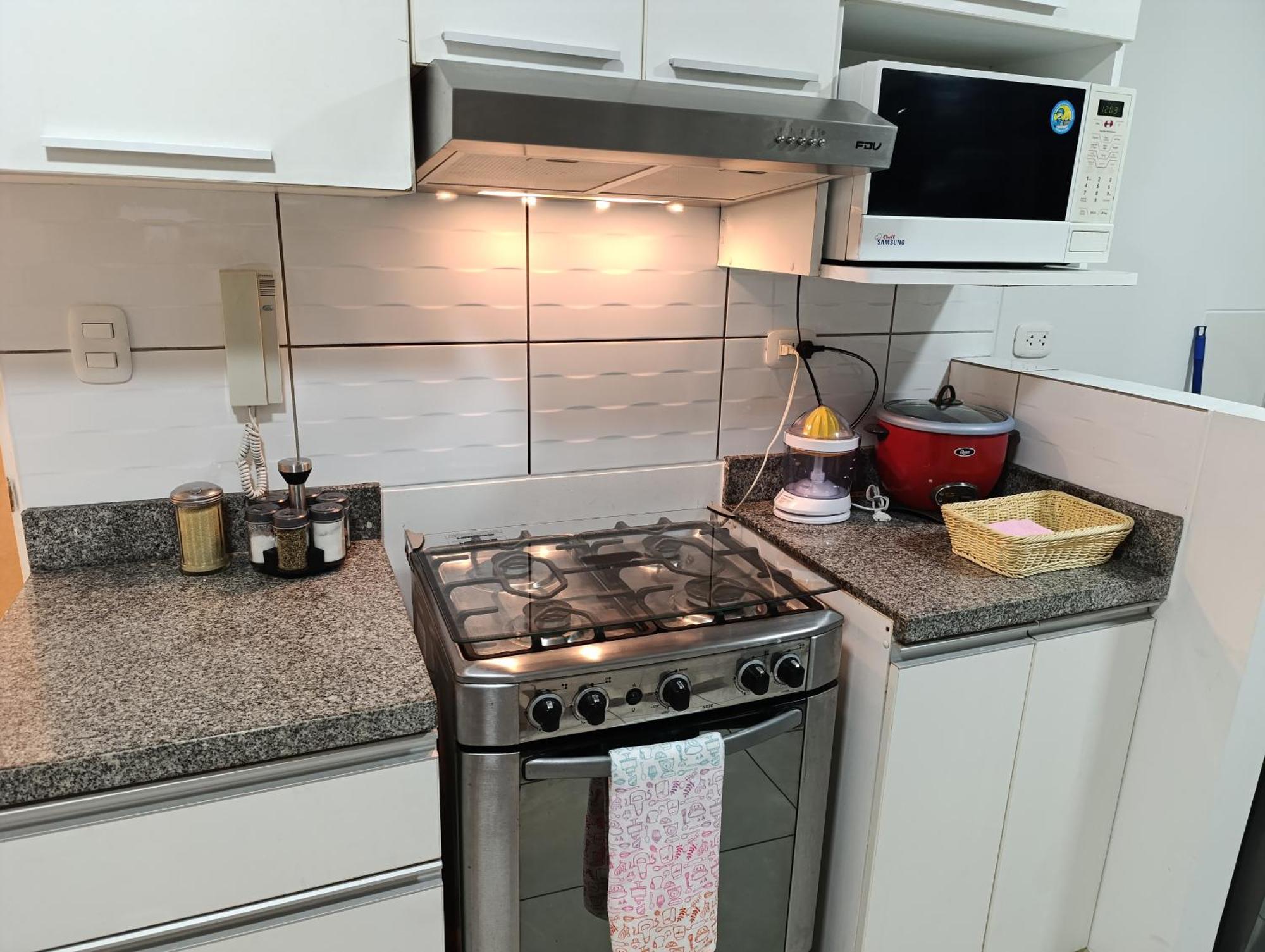 Miraflores Apart-10Beds-11Persons-Pool-Grill-Garage-Near Kennedy Park リマ エクステリア 写真